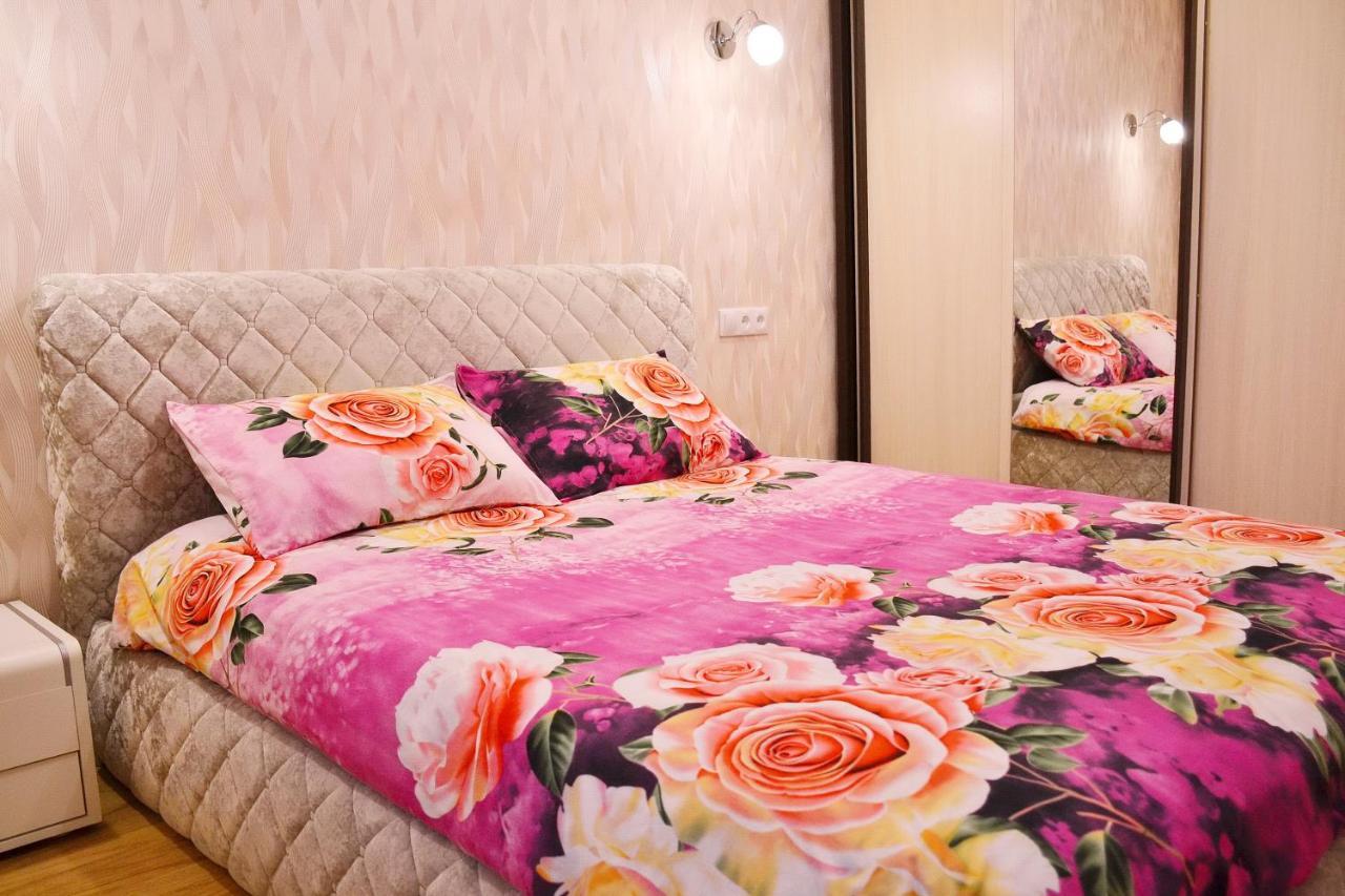 Julias Apartments Riga, 3X Rooms Eksteriør billede